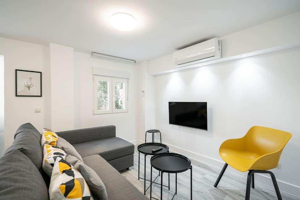 Precioso Apartamento Familiar En Area Residencial Lägenhet Madrid Exteriör bild