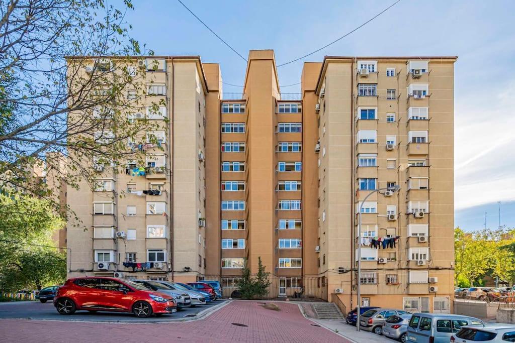 Precioso Apartamento Familiar En Area Residencial Lägenhet Madrid Exteriör bild