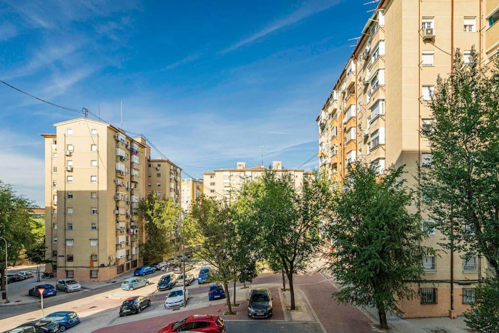 Precioso Apartamento Familiar En Area Residencial Lägenhet Madrid Exteriör bild